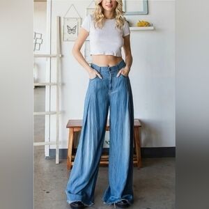 NEW!!! Oli and Hali Chambray Blue Wide leg Boho Palazzo Tencel Jeans,Sz Medium